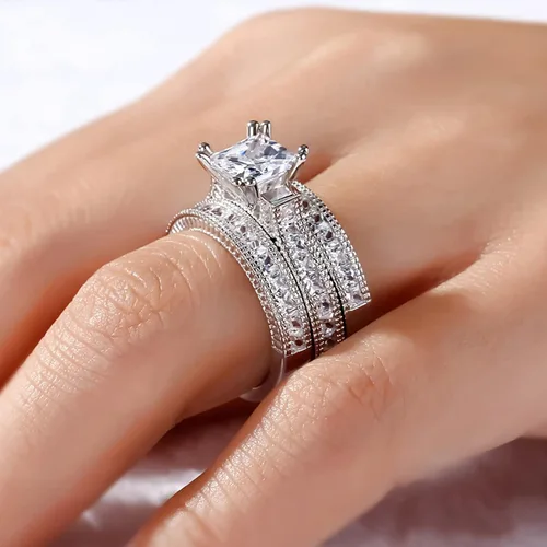 Miniatura 5 de Jeulia - Juego de 3 piezas de anillos de corte princesa juego nupcial de plata de ley con halo de diamantes, anillo de compromiso, anillo de boda