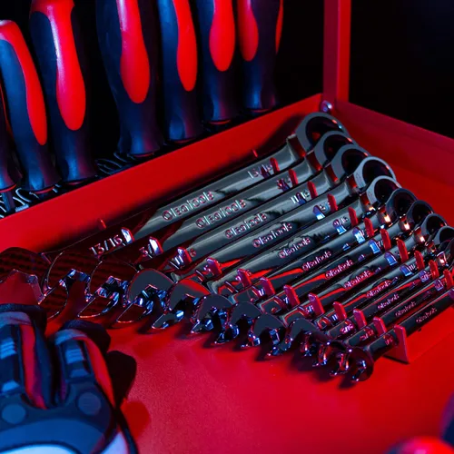Miniatura 6 de Olsa Tools Organizador de llaves magnéticas de 12 piezas - Estante rechoncho montado en la pared - Bandeja de herramientas roja para tamaños SAE