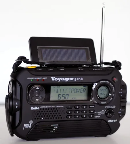 Miniatura 6 de Kaito Voyager Pro KA600 Dínamo digital solar, a cuerda. Radio con palanca de dínamo frecuencias AM/FM/LW/SW y NOAA, para emergencias, con linterna