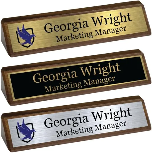 Placa de nombre de cuña personalizada para escritorio, títulos y estilos personalizados (2 x 8 pulgadas, nogal macizo con placa de nombre)