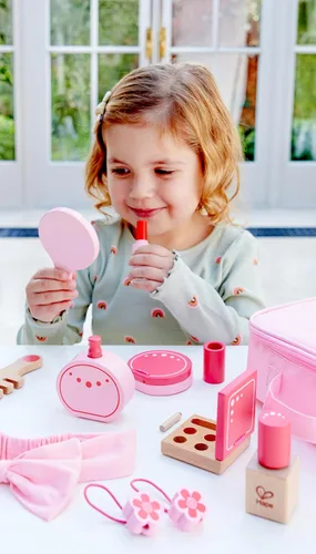 Miniatura 2 de Kit Beauty Belongings de cosméticos de juguete fabricados en madera, de Hape