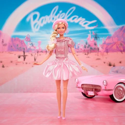Miniatura 2 de Muñeca de Barbie de la película, Margot Robbie como, coleccionable con blusa rosa y conjunto de tutú con falda, con cabello peinado y joyería a juego