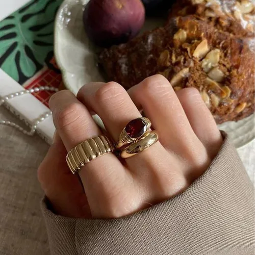 Miniatura 4 de AllenCOCO Gold Ring for Women Trendy Ruby Ring Red Gemstone Chunky Ring 18k Gold Plated Band Ring Signet Statement Ring Size 6