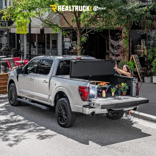 Miniatura 9 de RealTruck BAK BAKFlip MX4 - Cubierta rígida plegable para caja de camioneta 448524 Se adapta a 2016-2025 Nissan Titan XD 6 pies 7 pulgadas caja