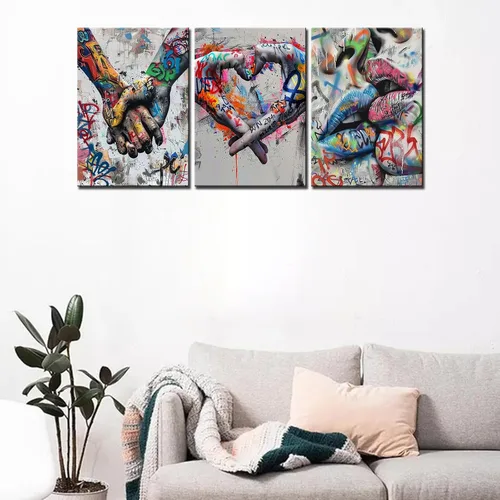 Miniatura 4 de Banksy Street Art Graffiti Imágenes a mano, pinturas de amor con corazón, arte de beso romántico para sala de estar, regalo, 3 piezas, lienzo
