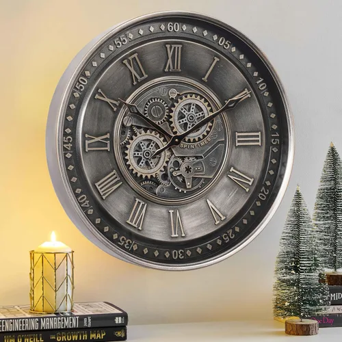 CLXEAST Reloj de pared grande de 24 pulgadas con engranaje móvil para decoración de sala de estar, relojes de pared con números romanos de metal