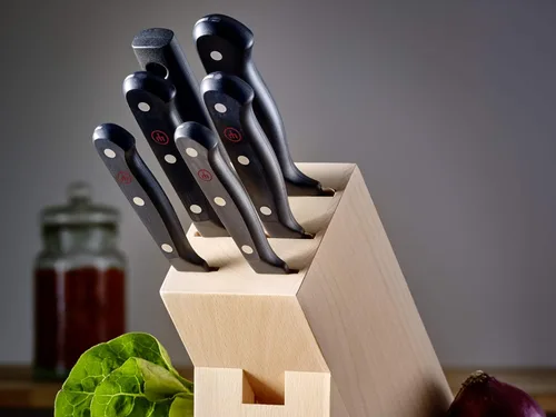 Miniatura 7 de WÜSTHOF Cuchillo de chef gourmet de 6 pulgadas, color negro
