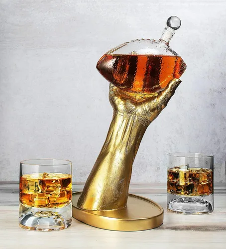 Miniatura 9 de Regalos de fútbol para hombres, papá, decantador de whisky con mano realista de mariscal de campo + 2 vasos, juego y gafas, ideas de regalo