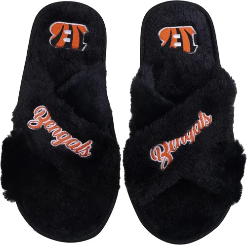 Miniatura 32 de FOCO Pantuflas deslizantes cruzadas mullidas con logotipo de texto del equipo NFL para mujeres