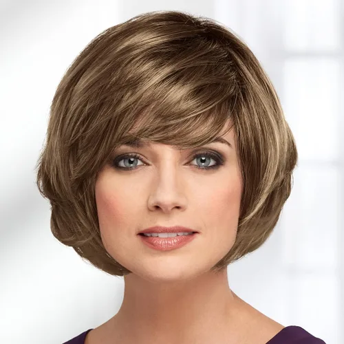 Miniatura 7 de Paula Young Laurel - Peluca WhisperLite Haute Bob con flequillo recortado en las cejas y capas en ángulo/tonos multitonales de rubio, plateado