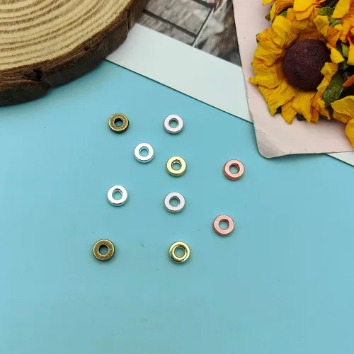 Miniatura 7 de 1000 cuentas espaciadoras redondas planas para manualidades, cuentas de disco de 5 colores para hacer joyas, pulseras, collares, aretes