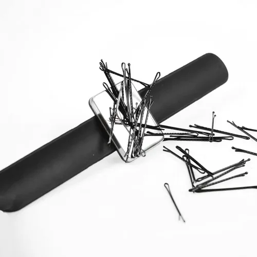 Miniatura 3 de Soporte magnético para pasadores de Bobby – Sujeta pasadores y clips de metal de fácil alcance – Herramientas de belleza – Soporte magnético