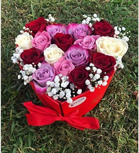 Miniatura 3 de Unikpackaging - Caja de 2 niveles con forma de corazón para flores de lujo y arreglos de regalo, con tapa, tamaño 9 x 8 x 6.5 pulgadas, caja de Rojo