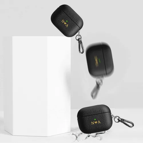 Miniatura 4 de Funda de cuero con iniciales personalizadas para Apple Airpods Pro de 2ª generación, funda vegana de lujo con llavero y letras en relieve con nombre