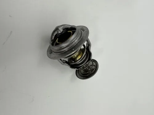 Miniatura 3 de Termostato original Yanmar 121750-49800 para motores 2GM, 2GM20F, 3GM y 3GM30F (159.8 °F)