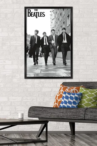 Miniatura 2 de Trends International The Beatles - Póster de pared "En Londres", 22.375 x 34 pulgadas, versión con marco de madera de granero