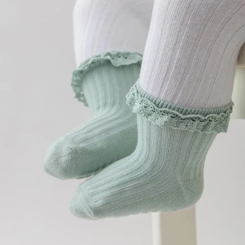 Miniatura 2 de DRESHOW BQUBO Calcetines Antideslizantes para Bebés Niñas Pequeñas - Lindos Calcetines de Tobillo con Volantes y Agarre para Bebés y Niños Pequeños