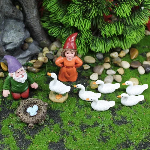 Miniatura 3 de Accesorios de jardín de cuento de hadas, estatua de gnomo en miniatura y estatua de ganso blanco, 9 piezas, maceta y decoración del hogar Dx-01