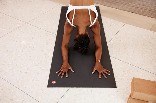Miniatura 74 de Manduka Esterilla de yoga PRO - 0.236 in Durabilidad de por vida Construcción higiénica Calidad de estudio premium Aprobado por profesores