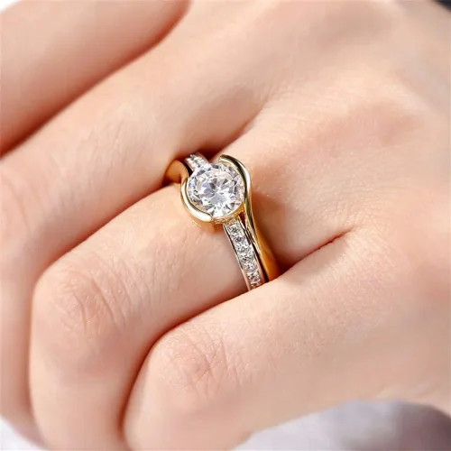 Miniatura 2 de Jeulia Anillo asimétrico de 2,5 quilates para mujer de corte redondo de diamantes de 14 quilates chapado en oro de 14 quilates anillos de compromiso