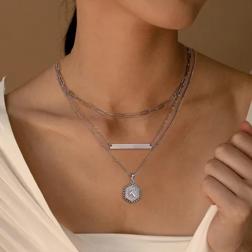 Miniatura 4 de Turandoss Collares de plata con iniciales en capas para mujer, chapado en oro blanco de 14 quilates, collar de cadena de clip con dije de letra
