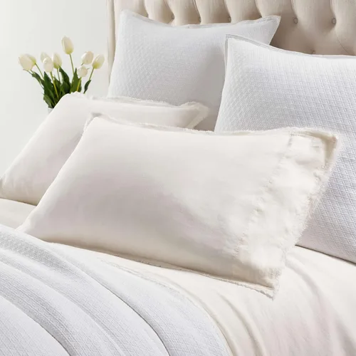 Miniatura 10 de Pine Cone Hill Lush Linen - Fundas de almohada blancas, tamaño King, patrón sólido blanco