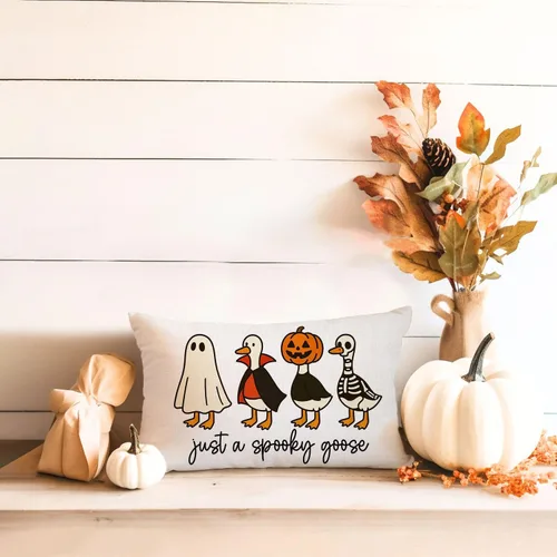 Miniatura 4 de Funda de almohada de Halloween de 12 x 20 pulgadas con temática otoñal de Just a Spooky Goose en disfraces de Halloween, lindas almohadas