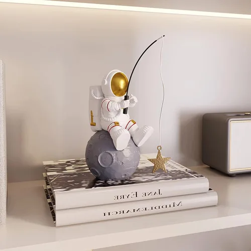 Miniatura 3 de Estatua de astronauta, figura de estrella de pesca de astronauta, escultura para decoración de escritorio y mesa, adorno de escritorio de resina