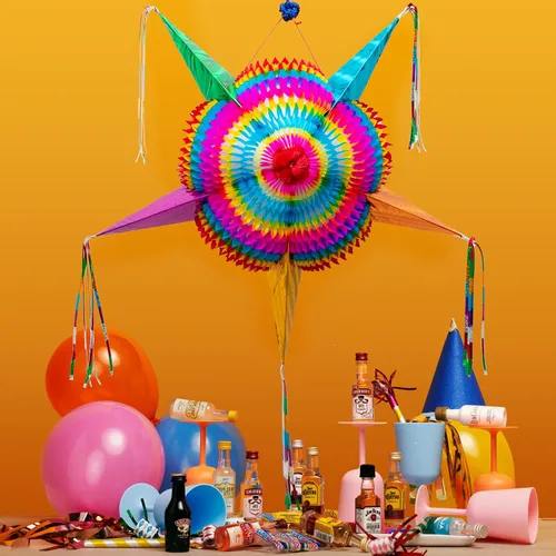 Miniatura 9 de Pancartas de fiesta mexicana (paquete de 5, 10 diseños de banderas de plástico por bandera) + piñata mexicana (grande de 32 pulgadas), pancarta