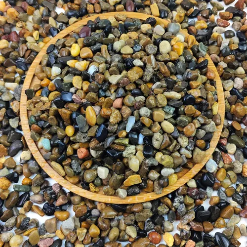 FANTIAN 2 libras de grava para acuario, grava de guisante de 1/4 pulgada para pecera, piedras decorativas de río para plantas suculentas, jarrón,