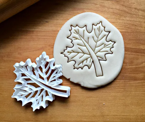 Miniatura 2 de Sweet Prints Inc - Cortador de galletas de hoja de arce, apto para lavavajillas (2 pulgadas)