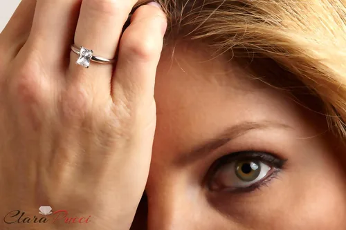 Miniatura 4 de Anillo de compromiso de 1,0 quilates con solitario de corte esmeralda, auténtico moissanita, ideal VVS1 D de 4 puntas de compromiso, boda, boda