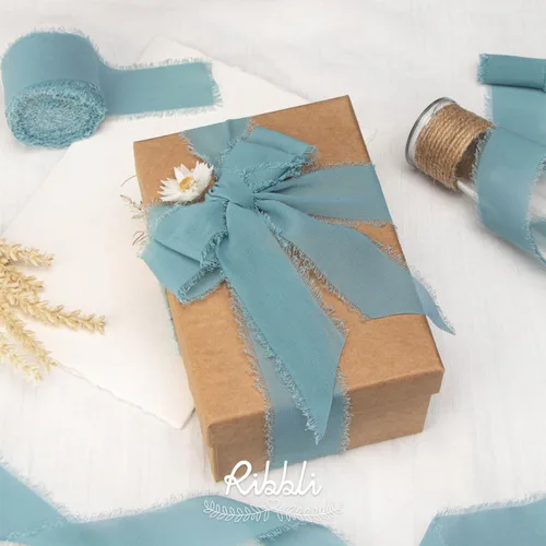 Miniatura 4 de Ribbli Cinta de Gasa Azul Marino Profundo de 1-1/2 pulgadas x 20 Yardas Cinta de Seda de Gasa con Flecos Hecha a Mano, Cinta Azul para Invitaciones