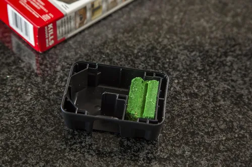 Miniatura 2 de Tomcat Mouse Killer estación desechable para matar ratas y ratones, resistente a niños y perros
