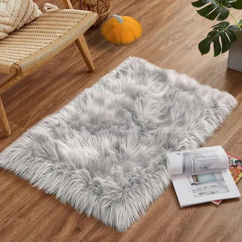 Miniatura 88 de Goolela Alfombra esponjosa de piel sintética de oveja sintética de 4 x 6 pies, color gris, para dormitorio, mesita de noche, alfombra suave de felpa