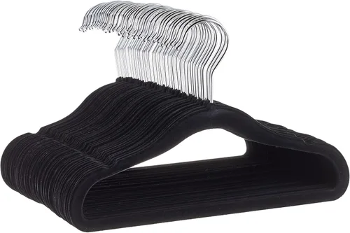 Miniatura 8 de Amazon Basics Perchas de terciopelo antideslizantes para niños que ahorran espacio con muescas para el hombro, construcción resistente para Beige