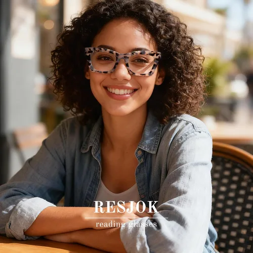 Miniatura 4 de Reading Glasses for Women - Stylish Blue Light Blocking Glasses Square Readers with Spring Hinge C1-tortuga blanca