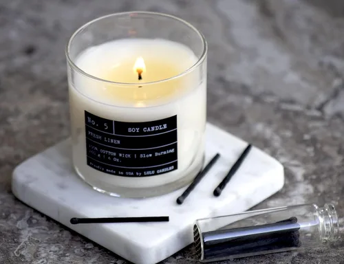 Miniatura 2 de Lulu Candles Sexy Man Vela perfumada de lujo en tarro de soja Vertida a mano en los Estados Unidos Altamente perfumada y duradera