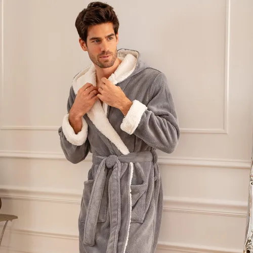 Miniatura 2 de Alexander Del Rossa . Albornoz de forro polar con capucha para hombre