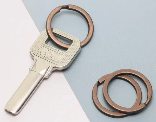 Miniatura 22 de Tupalizy Llavero redondo plano con placa de perro dividida de metal para llaves del hogar, automóvil, manualidades y cordones de cinturón, 20