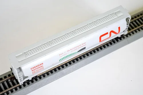 Miniatura 5 de Bachmann Trenes - Tolva de grano cilíndrica canadiense de 4 bahías - CN Environmental - Escala HO, gris, 8