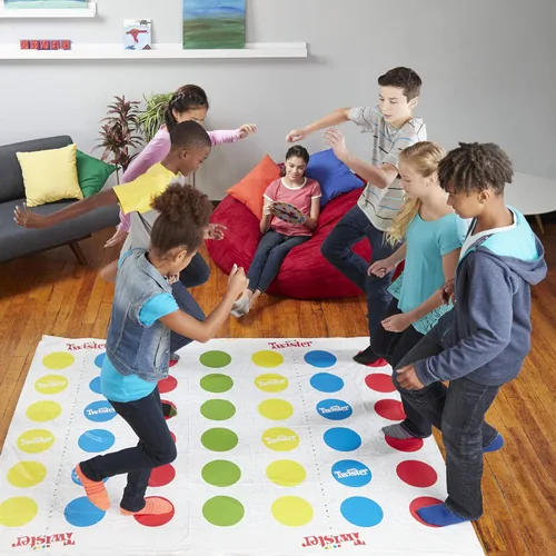 Miniatura 7 de Twister Ultimate: Alfombrilla más grande, manchas más coloreadas, familia, juego de fiesta para niños mayores de 6 años; compatible con Alexa