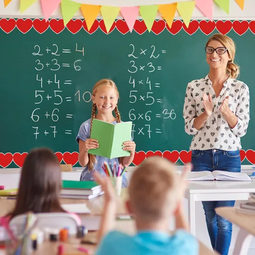 Miniatura 7 de Whaline Tablero de anuncios de regreso a clases, borde de corazón, bordes antiadherentes, rollo de papel rojo para el primer día de escuela