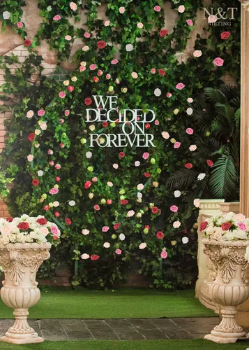 Miniatura 469 de N&T NIETING Flores artificiales, rosas artificiales de color rosa intenso, 50 piezas de flores falsas con tallo para ramos de boda DIY, centros