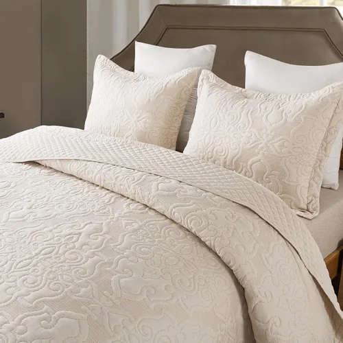 Miniatura 3 de NEWLAKE - Juego de cubrecama reversible de microfibra bordada con patrón floral en relieve en jacquard beige, tamaño queen