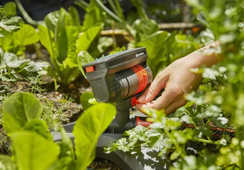 Miniatura 11 de Gardena AquaZoom - Rociador oscilante rectangular compacto para áreas de riego de 9 a 2,325.0 ft², rango de 3 a 59.1 ft, extensión de 3 a 39.4 ft