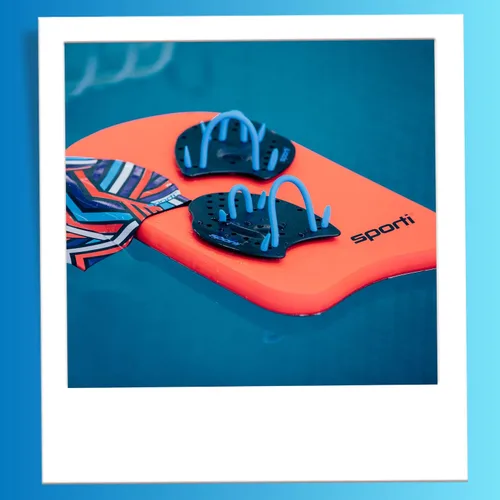 Miniatura 8 de Sporti Palas de natación Power para natación en piscina - Correas ajustables - Equipo para natación en piscina - Palas de mano para adultos y niños