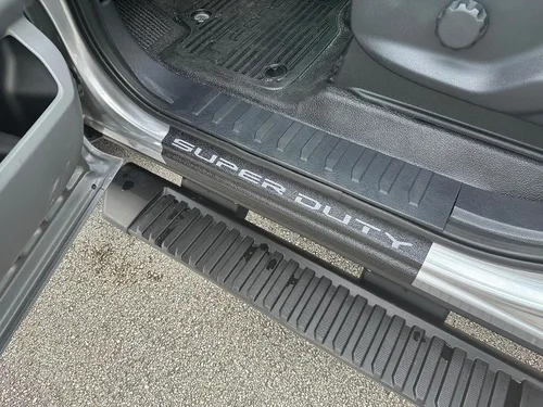 Miniatura 14 de Capa protectora para umbral de puerta - Compatible con Super Duty 2023-2026