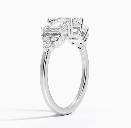 Miniatura 2 de IGI - Anillo de compromiso de diamantes creados en laboratorio de talla esmeralda blanca de 2.0 quilates con acento, dos esmeraldas brillantes