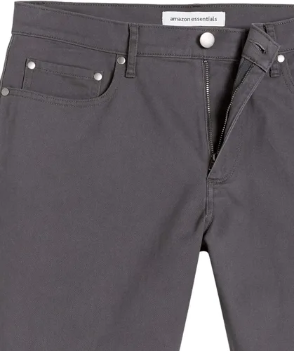Miniatura 5 de Tienda Essentials Pantalones cortos de ajuste recto con entrepierna elástica de 7 pulgadas para hombre